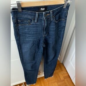 Paige Hoxton Crop size: 26
